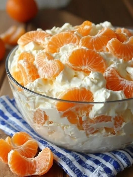 Mandarin-apelsinsallad