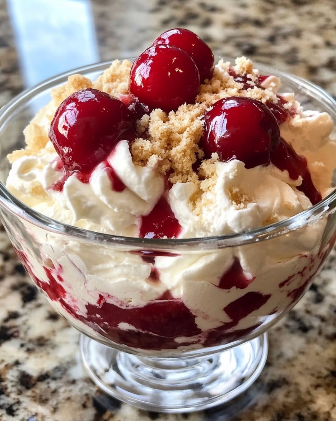 Körsbärs-Cheesecake Parfait