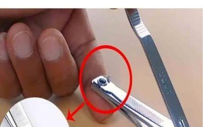 Vad är syftet med det lilla hålet i nagelklipparen?