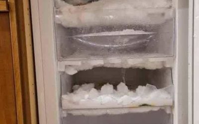 Avfrosta frysen utan att dra ur sladden: den idiotsäkra tekniken för att säga adjö till frost.