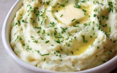 Krämigt potatismos med gräslök och smör