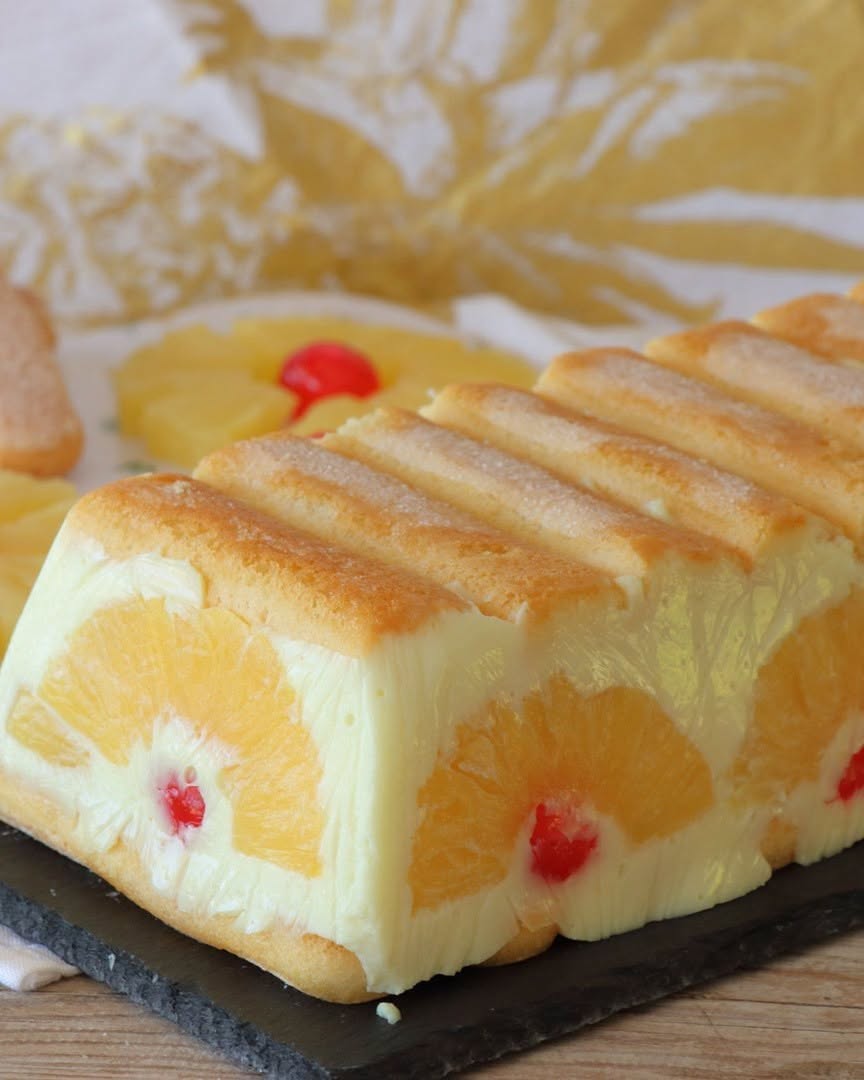 Ananasyoghurtdessert – Den coolaste sommardesserten som alla kommer att älska! 🍍🥄