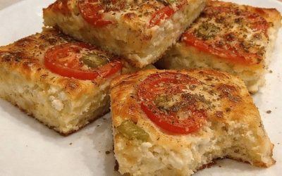 Enkel cheesecake med fetaost, tomater och paprika i ugnen – utan fudge, fluffig och god