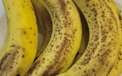 Läkare avslöjar att att äta bananer på kvällen leder till… Se nedan