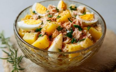 Potatissallad med tonfisk och ägg: Ett fräscht och komplett recept