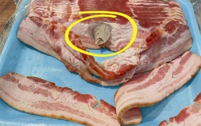 Jag gick till affären och köpte lite bacon, som jag sedan tog hem för att äta.