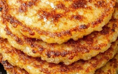 Min pappa växte upp med att äta dessa krispiga, gyllenbruna pannkakorna – nu gör jag dem varje söndagsmorgon också
