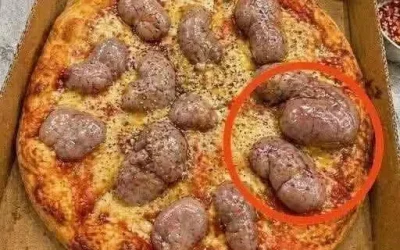 Smältningens magi: Varför ostbubblar på pizza (och varför det är ett underbart tecken på en perfekt paj)