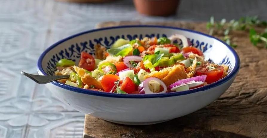 🥗 Kan sommarsallad verkligen vara godare än pasta? Det färska receptet som tar Italien med storm!
